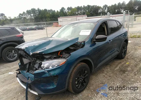2020 Ford Escape Se Sport Hybrid z USA, uszkodzony, nr VIN 1FMCU0BZ6LUB87864